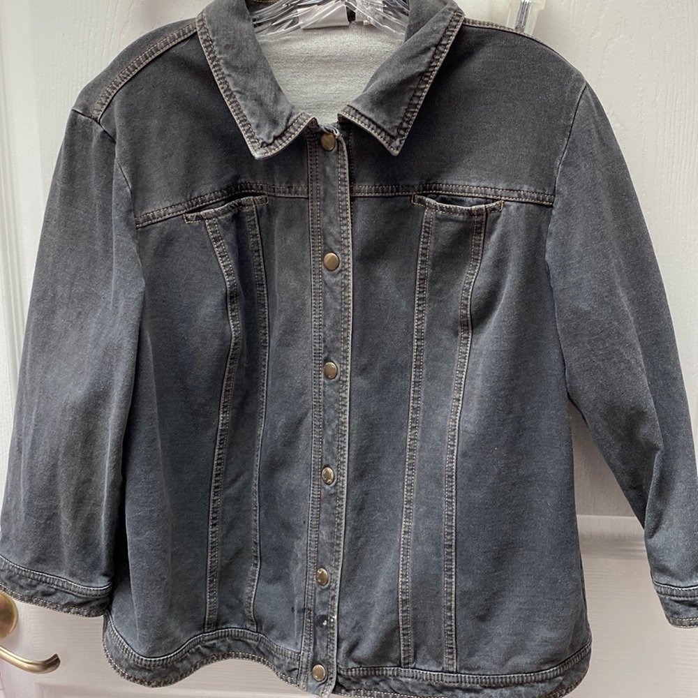 t Chico’s solid black 3/4  sleeve stretch snap front regular size denim jacket 2
